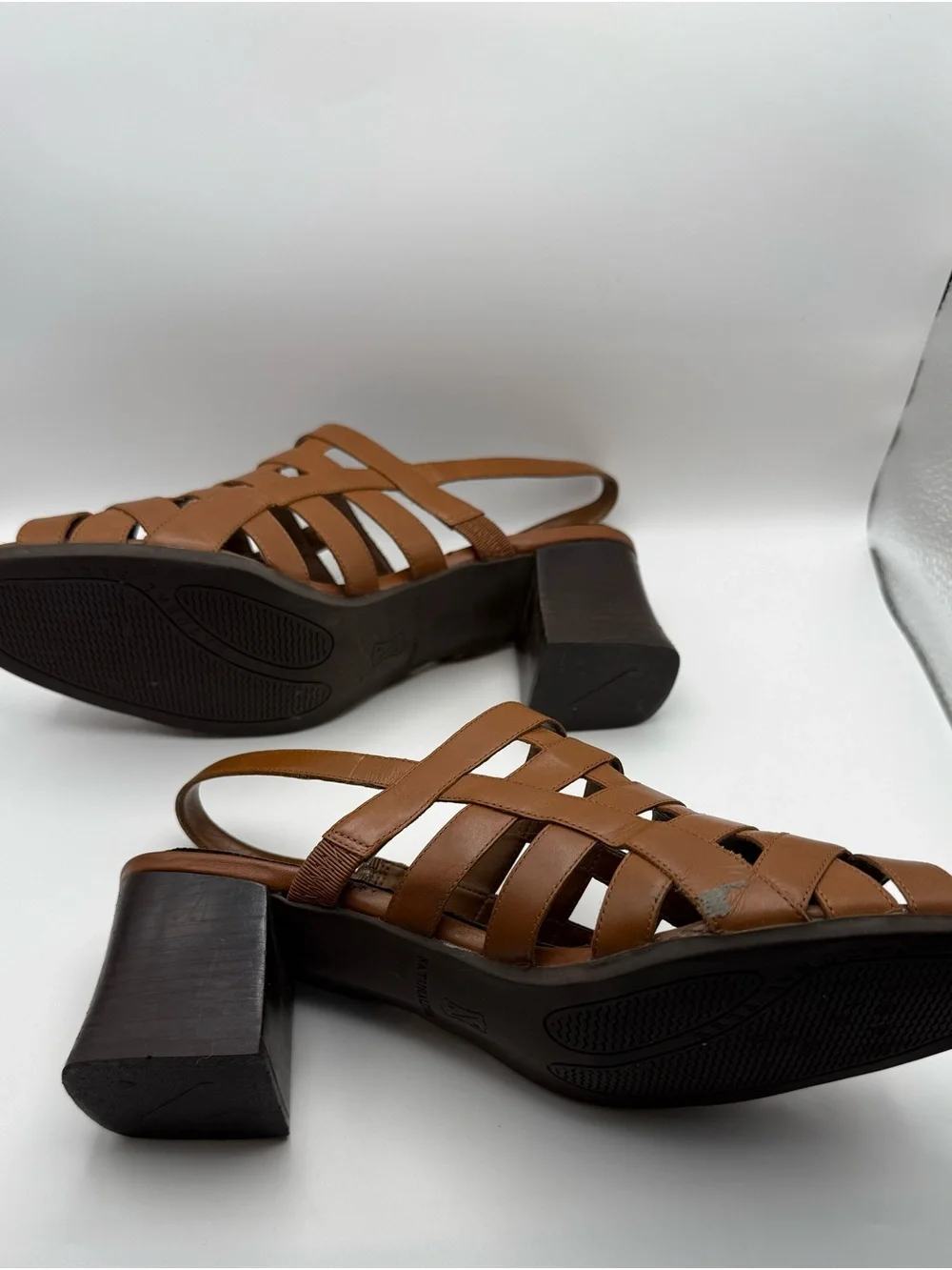Naturalizer Tan Brown Strappy Slingback Sandals